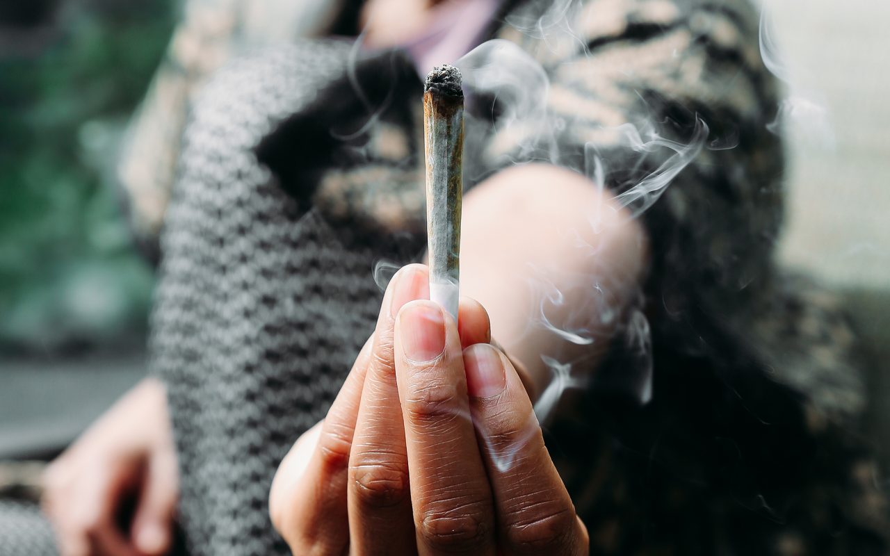 Consejos para fumadores de cannabis por primera vez: 10 consejos para tener en cuenta