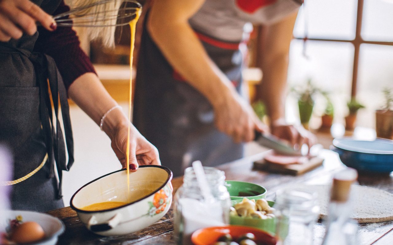 Evite estos 7 errores comunes al cocinar alimentos de cannabis